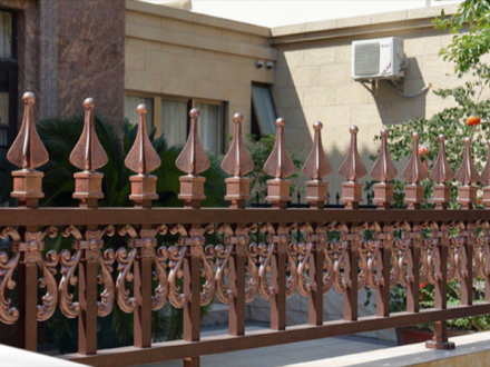 鋁藝護欄的安裝要求有哪些